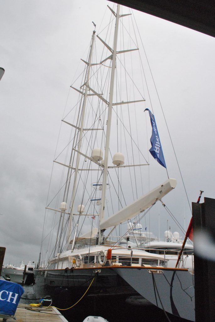 Perini Navi Charter Sailing Yacht Zenji Main Salon