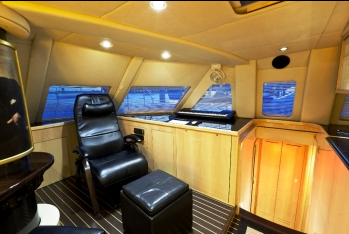 Ice Wars II Sailing Crewed Catamaran Salon Recliner