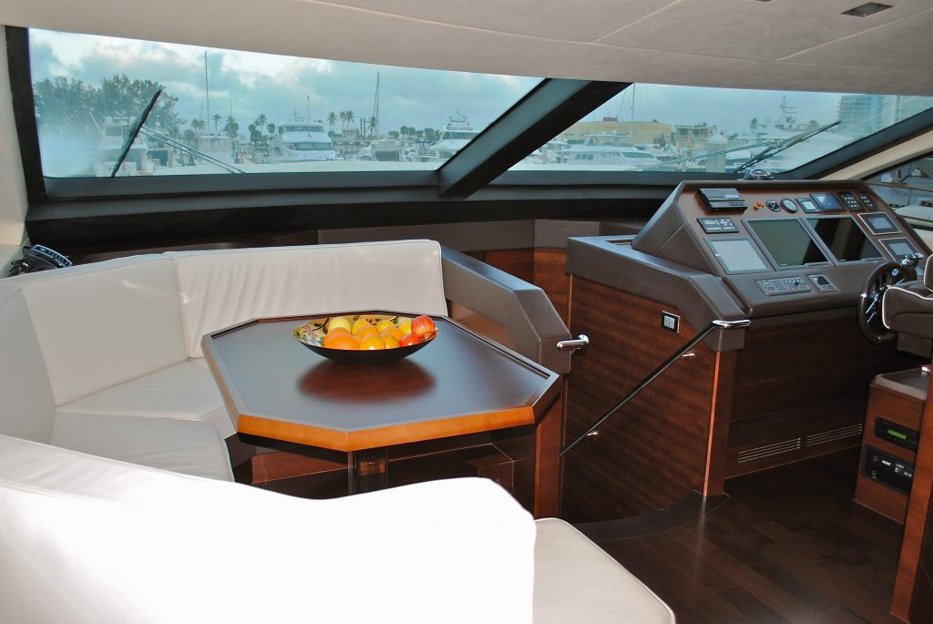 Luxury Charter Yacht Solo Contigo Helm Seating