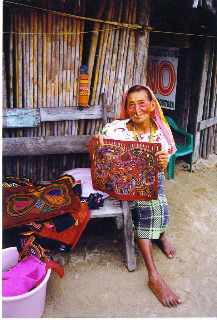 Panama, San Blas Islands indigenous Kuna