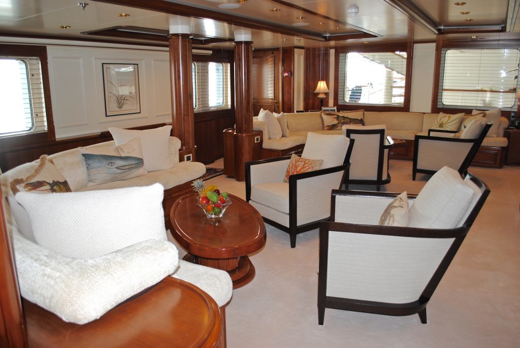 Seawolf, Luxury Crewed, Charter yacht, salon