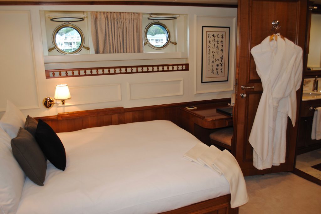 Seawolf, Luxury crewed super yacht, guest stateroom