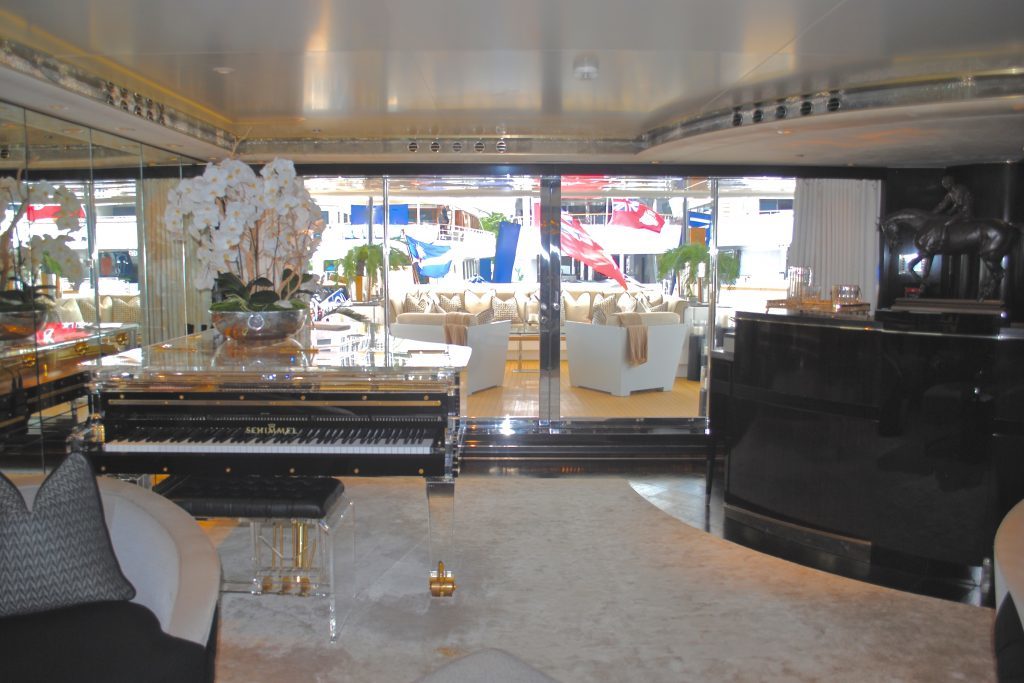 SEALYON main salon, 203' luxury charter superyacht