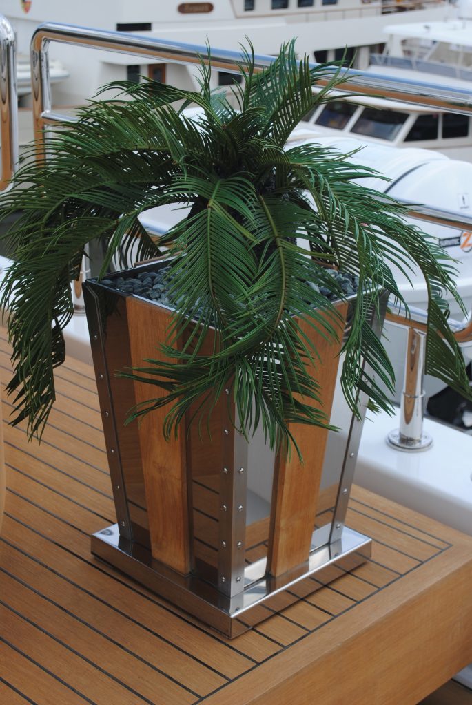 SEALYON, planter detail, crewed charter super yacht, Mediterranean, Caribbean charters