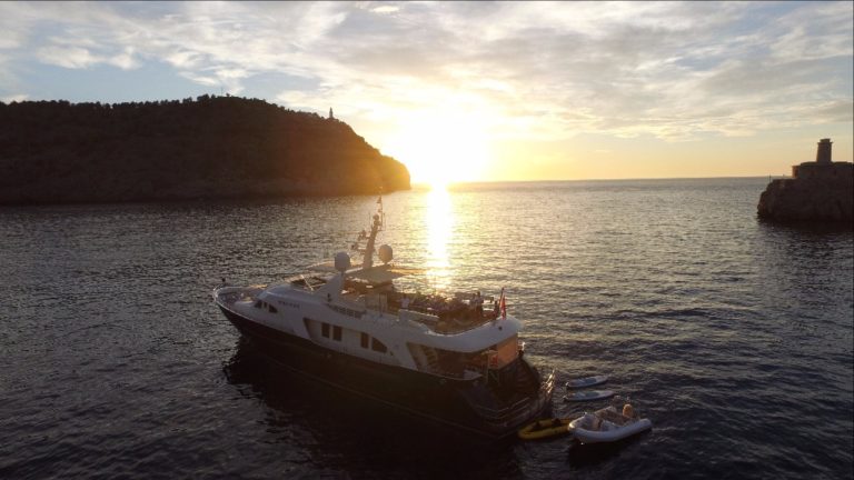 Moonen's Etoile d'Azur charter superyacht
