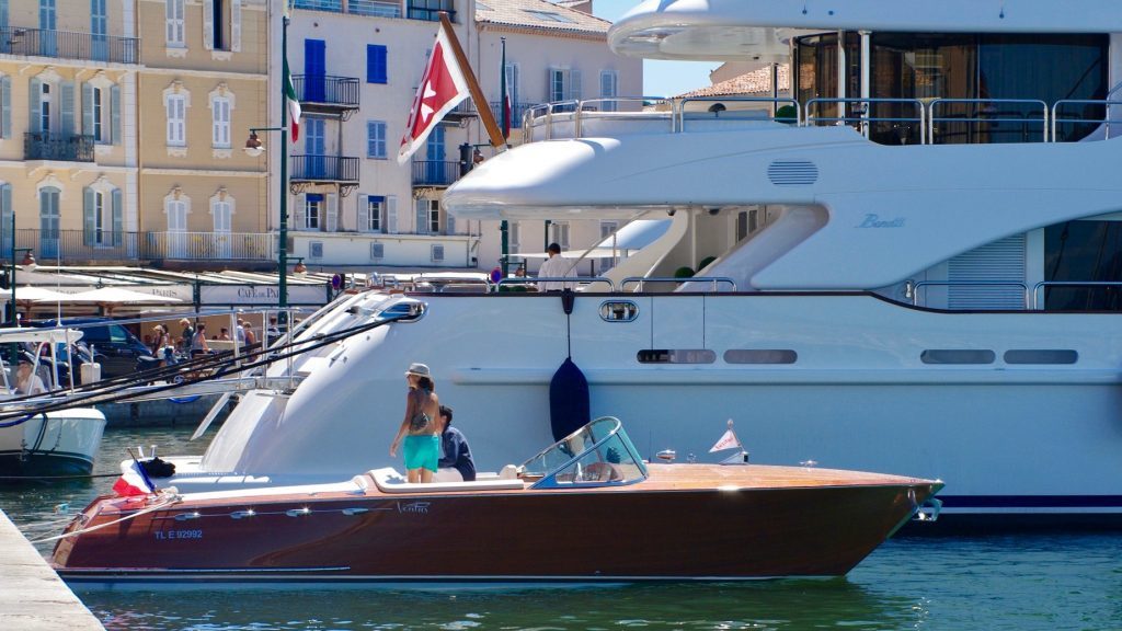 cost to charter a yacht in the mediterranean