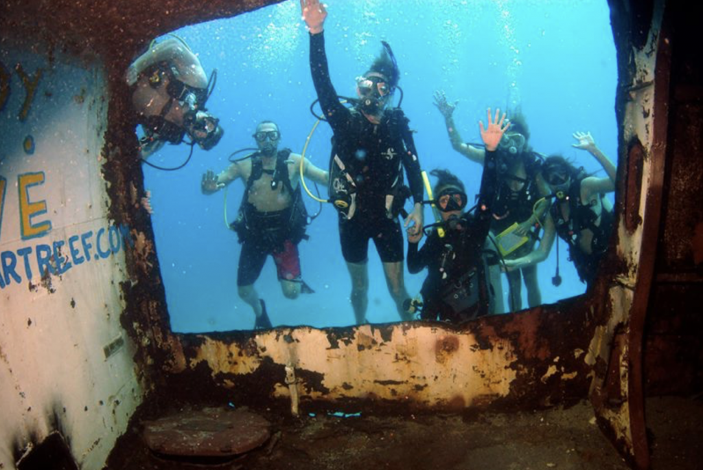 Shipwreck dive charter yacht adventure