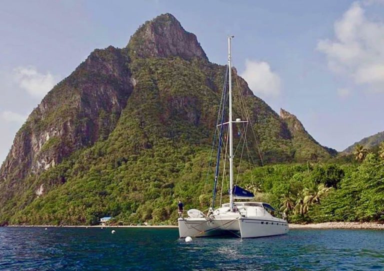 Family Boating Vacations Aboard ISOLABLUE