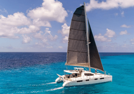 Luxury sailing catamaran, Florida